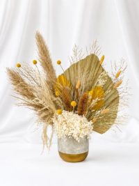 Amber Arrangement